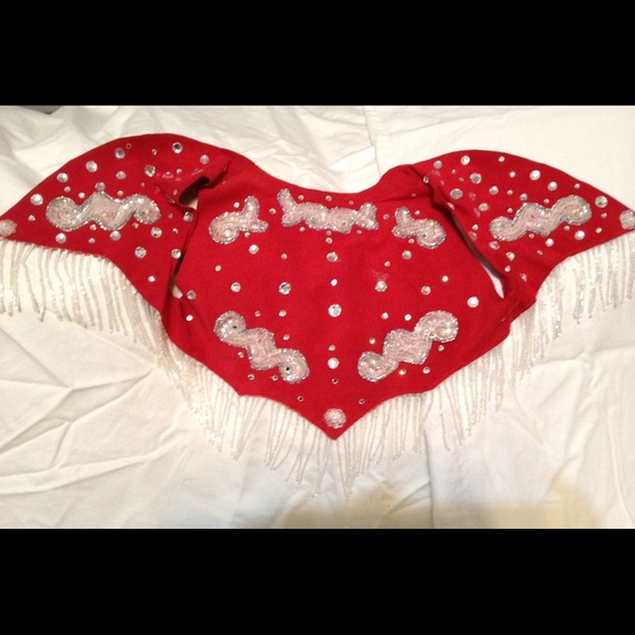 Pageant red cowgirl outfit, sz 2T. Comes with 2 pairs of boots - Picture 4 of 4